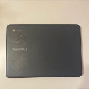 Samsung - 11.6" Chromebook-Intel Atom x5-4GB Memory-32GBeMMC Flash Memory